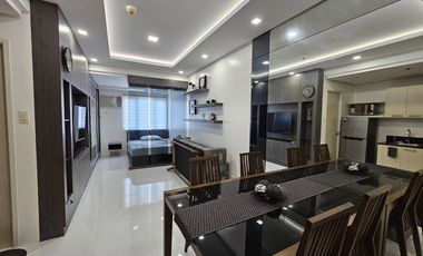 🏢 Elegantly Renovated 1BR Condo for Sale with 1 Parking Slot — Blue Residences Katipunan
