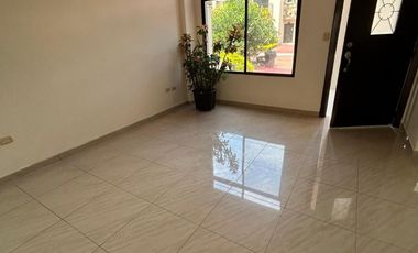 Casa en Alquiler Bosques de La Costa Doble Sala, Vía a la Costa, Guayaquil