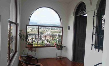 casa esquinera