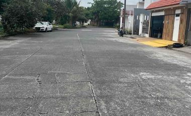 CASA GRANDE DE UN NIVEL, EN RENTA LAGOS DE PUENTE MORENO, JARDÍN, ASADOR GARAJE PARA 3 AUTOS, CLIMATIZADA AL 100% $12,500