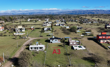 OPORTUNIDAD- Casa a estrenar con doble acceso, privacidad y a 600 m del lago