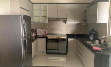 Disewakan rumah serenia hills lebak bulus