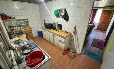 VENDE AMPLIA CASA, CURICO