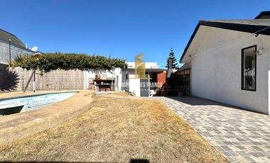 CASA CON GIRO COMERCIAL BLANCA ESTELA CONCON