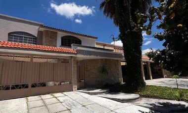 Casa Renta Arboledas