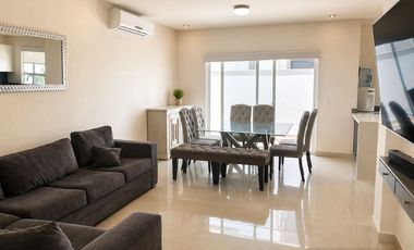 CASA EN RENTA EN CUMBRES PROVIDENCIA, MONTERREY, NUEVO LEÓN
