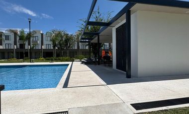 Casa Venta AYALA, AQUA SOL LYFESTYLE, 3 Rec. y 2 baños y medio. 136 mts.
