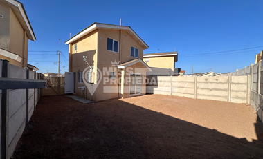 Se Arrienda Casa en Faldeos de La Florida Iii - La Serena