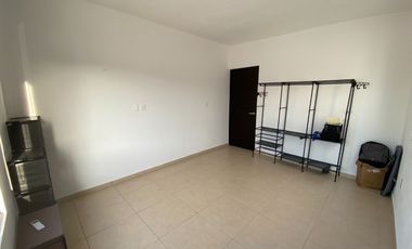CASA CON 2 RECÁMARAS EN PRIVADA, CONKAL