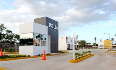 CASA CON 2 RECÁMARAS EN PRIVADA, CONKAL