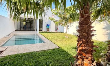 Casa Amueblada en Renta en Botánico Conkal