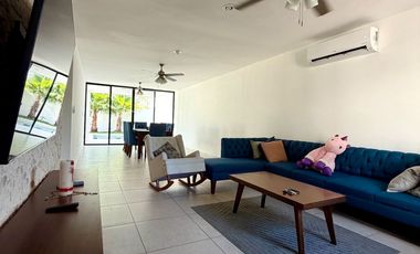 Casa Amueblada en Renta en Botánico Conkal