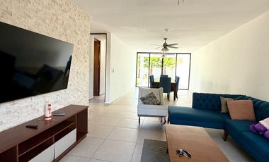 Casa Amueblada en Renta en Botánico Conkal