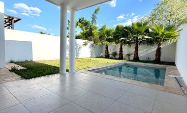 Casa Amueblada en Renta en Botánico Conkal