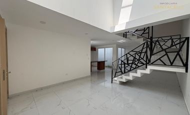 ✨ DISEÑO MODERNO, DOBLE ALTURA Y ESPACIOS QUE SE DISFRUTAN ✨