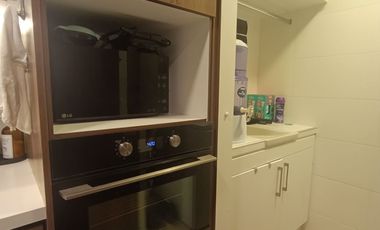 VENDO MODERNO DEPARTAMENTO EN EDIFICIO EXCLUSIVO EN CUMBAYA - TUMBACO