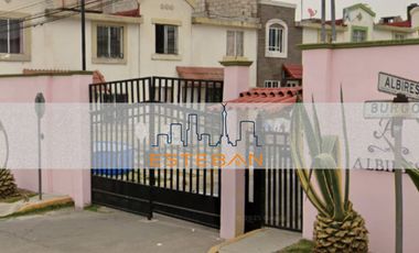 CASA EN REMATE URBI VIILA DEL REY HUAHUETOCA ESTADO DE MEXICO