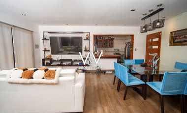 SE VENDE CASA EN PSJE PLAYA QUINTEROS.