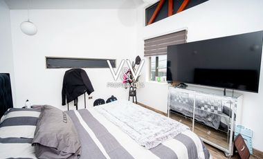 SE VENDE CASA EN PSJE PLAYA QUINTEROS.