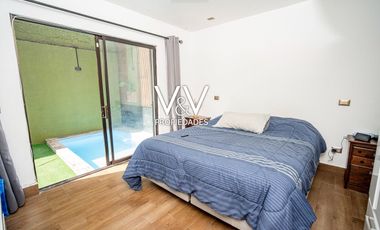 SE VENDE CASA EN PSJE PLAYA QUINTEROS.