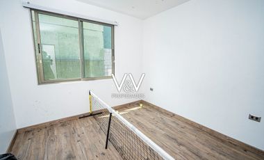 SE VENDE CASA EN PSJE PLAYA QUINTEROS.