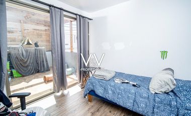 SE VENDE CASA EN PSJE PLAYA QUINTEROS.