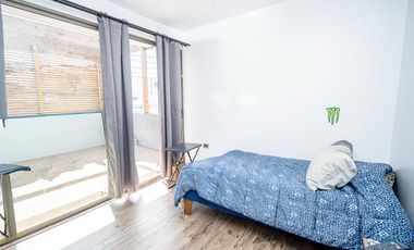 SE VENDE CASA EN PSJE PLAYA QUINTEROS.