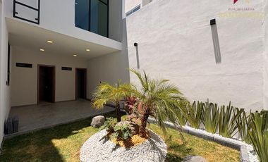 ✨ UNA RESIDENCIA QUE IMPONE POR SU AMPLITUD Y DOBLE ALTURA ✨