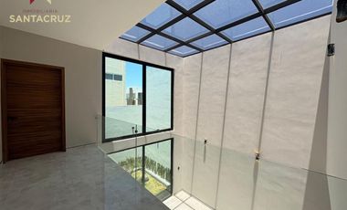 ✨ UNA RESIDENCIA QUE IMPONE POR SU AMPLITUD Y DOBLE ALTURA ✨