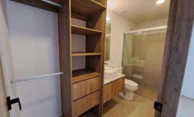 LOFT EN RENTA EN PUNTA MAYOR, LEON GTO. FRENTE A PLAZA MAYOR ZONA NORTE