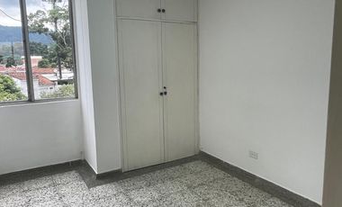 VENDO / ALQUILO APARTAMENTO EN UNIDAD RESIDENCIAL SANATA ANITA AL SUR DECALI
