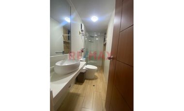 Alquilo Hermoso Y Amplio Departamentoamoblado-Covicorti-Vista A 2 Parques (Frente Al Colegio De Abogados)-163M2A.C..-S/2850