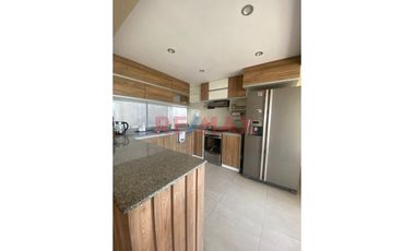 Alquilo Hermoso Y Amplio Departamentoamoblado-Covicorti-Vista A 2 Parques (Frente Al Colegio De Abogados)-163M2A.C..-S/2850