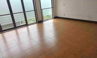 rumah kluster aman dekat jalur lrt dan dekat fasum2