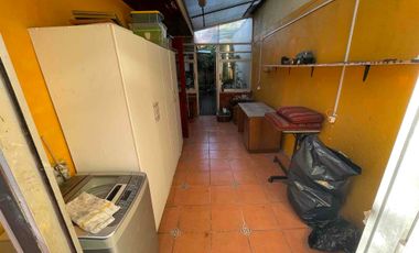 casa frente a clínica  ICOS