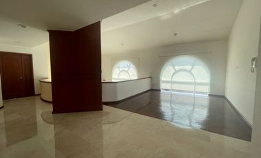Casa Cluter 333 Lomas I