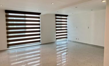 Renta Departamento con Roof Garden frente a Parque Arboledas | Del Valle Centro