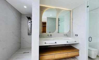 Residencia de lujo en Venta, parque Isla Blanca lomas de Angelopolis.