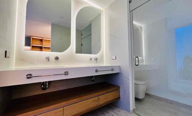 Residencia de lujo en Venta, parque Isla Blanca lomas de Angelopolis.