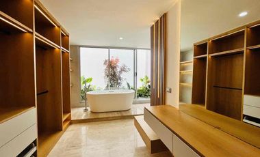 Residencia de lujo en Venta, parque Isla Blanca lomas de Angelopolis.