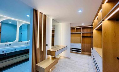 Residencia de lujo en Venta, parque Isla Blanca lomas de Angelopolis.