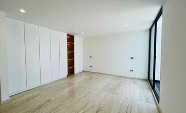 Residencia de lujo en Venta, parque Isla Blanca lomas de Angelopolis.