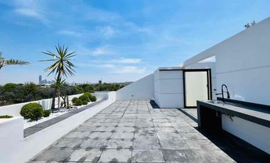 Residencia de lujo en Venta, parque Isla Blanca lomas de Angelopolis.