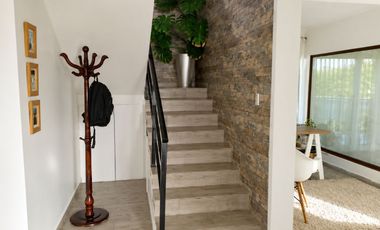 Vende Casa en Parcela