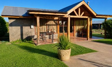 Vende Casa en Parcela