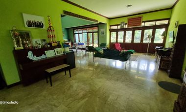 Hunian 600m2 Mewah Eksklusif Pesona Depok Estate dengan Taman Luas di Jantung Kota Depok