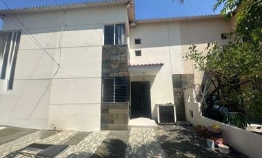Casa de alquiler en la Urbanización Málaga 2, Vía a Salitre, 3 dormitorios.