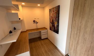 Apartamento amoblado en venta para estrenar Solarium del cañón
