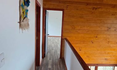 Se vende hermosa parcela de 5.200 m2 con casa de 139 m2 en sector Pichihuape