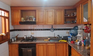 Casa Comercial en Arriendo – Centro de Chía, Barrio Osorio